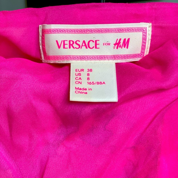 SOLD - Versace x H&M fringe crop top, size 8 (runs small) - Picture 3 of 4